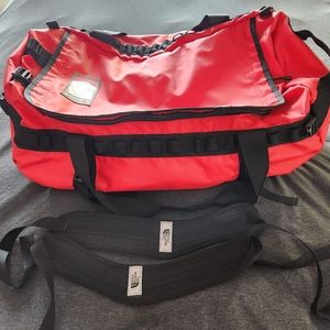 The North Face Base Camp Duffel. Size L